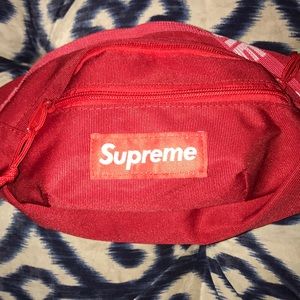 Supreme ss18 red authentic